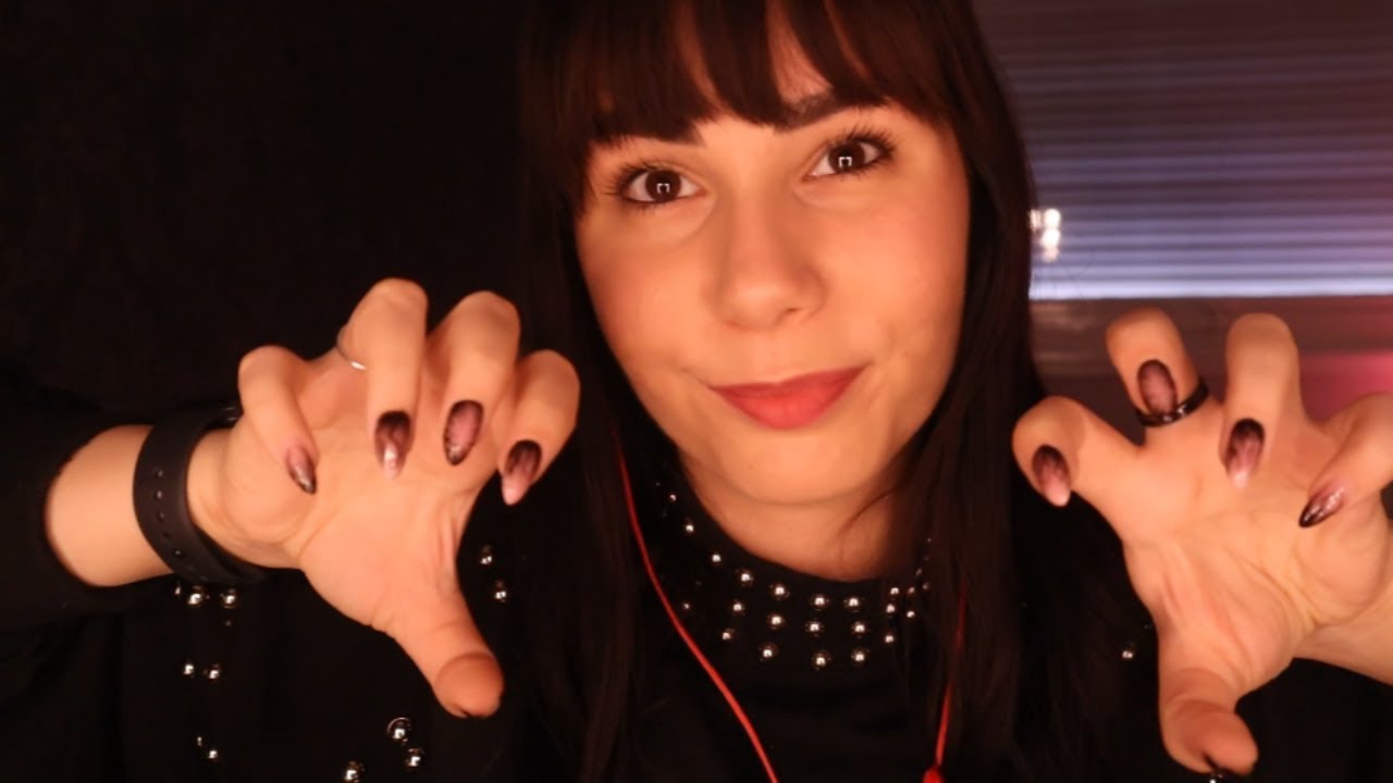 [Magyar ASMR] Arc scratching - TE vagy a trigger