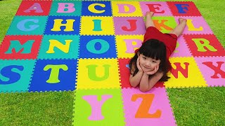 ABC Song Nursery Rhymes with Puzzle Toy! Educational Video for Toddlers screenshot 2