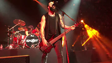 Jen Ledger - Not Dead Yet & Skillet - Undefeated (2018 live in Minsk)