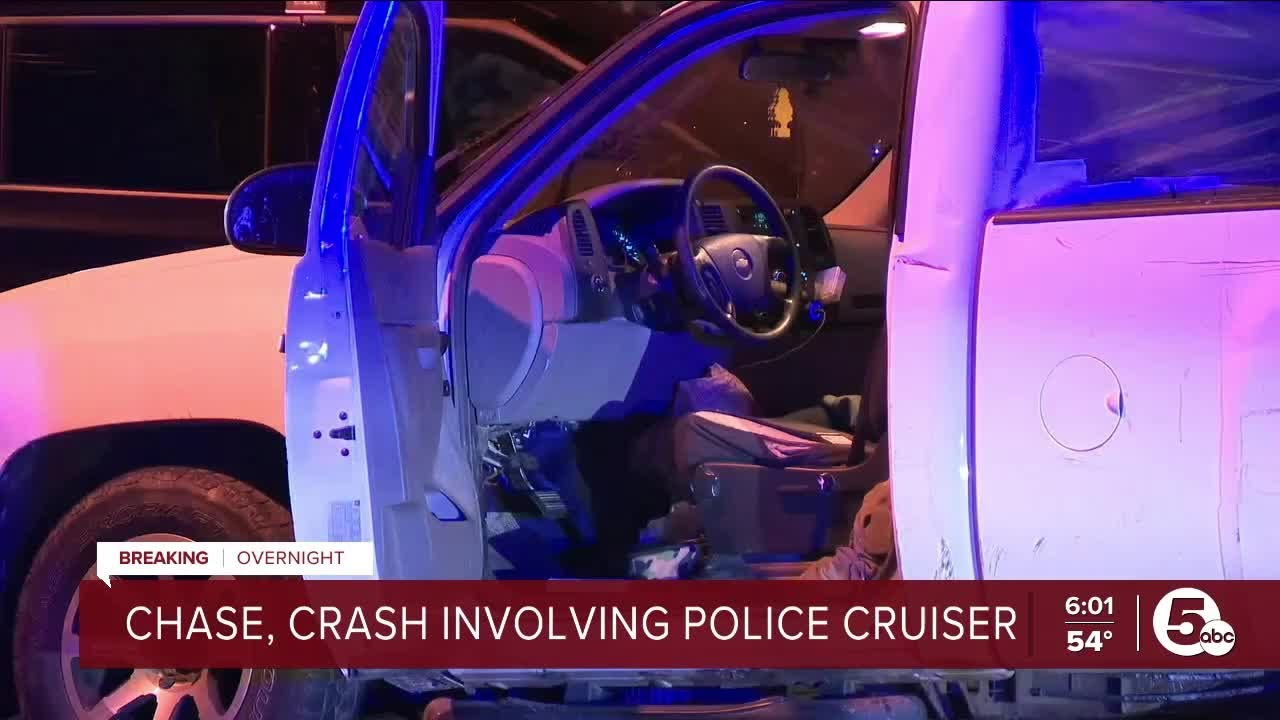 Broadview Hts. police chase ends in crash - YouTube