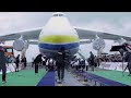 8 Men Pull World’s Largest Cargo Plane