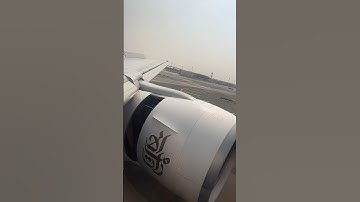 Boeing 777 Thrust Reverser Closing