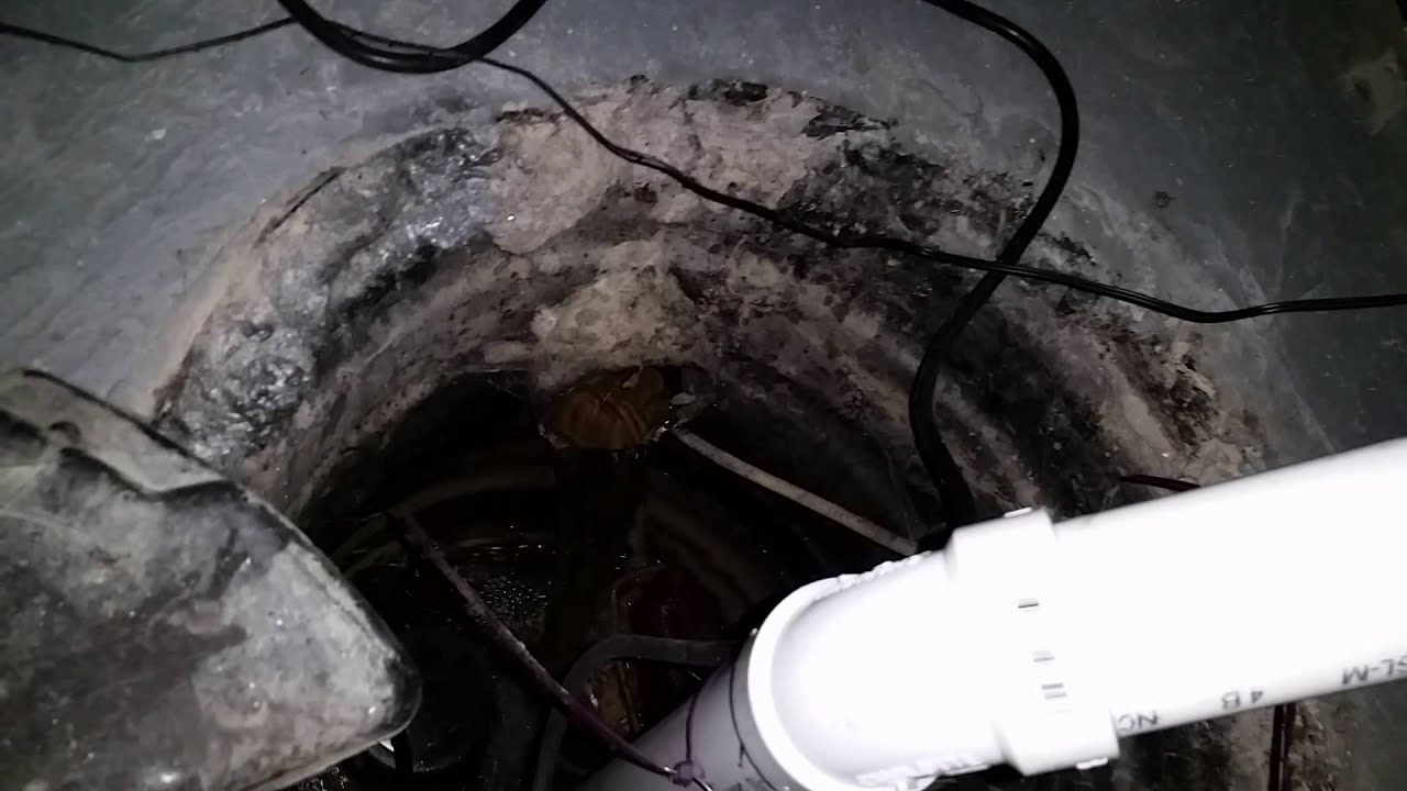 Sump Pump Water Flow - YouTube