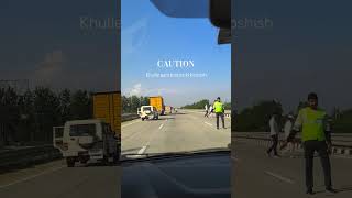 car theft on highway #highway #chori #loot #dhurandar2 #travel #accident #shorts