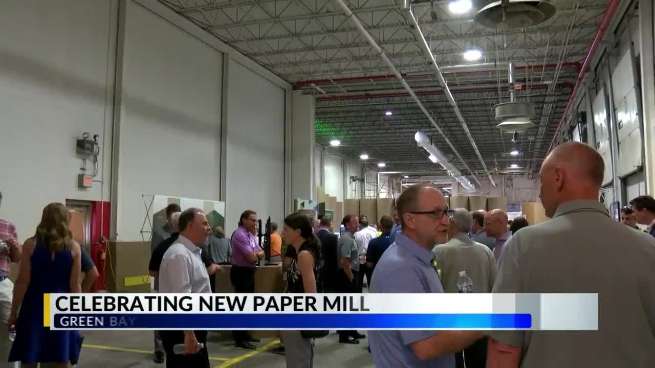 Green Bay company celebrates the completion of its new paper mill