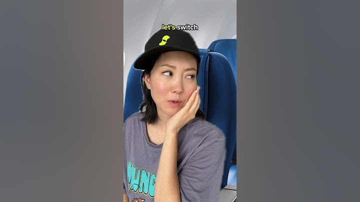 When someone tries to switch seats with you on the plane 😵‍💫