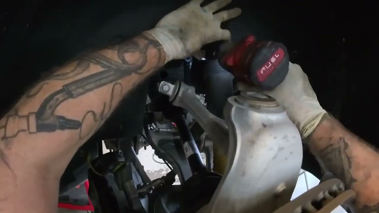 Torque tube removal on a 2019 C7 Corvette