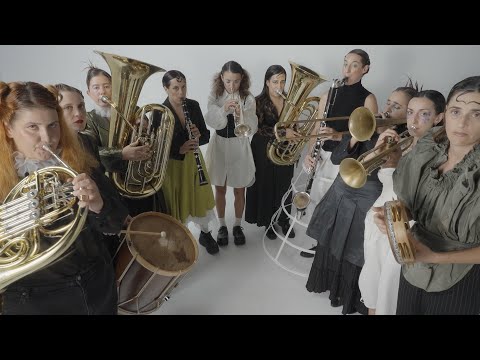 Neue - Balkan Paradise Orchestra