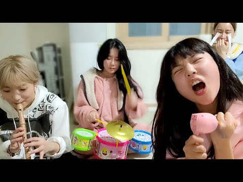 애들아 너네 원래 이런애들이야?ㅋㅋㅋㅋㅋㅋㅋㅋ술들어가니 미친텐션