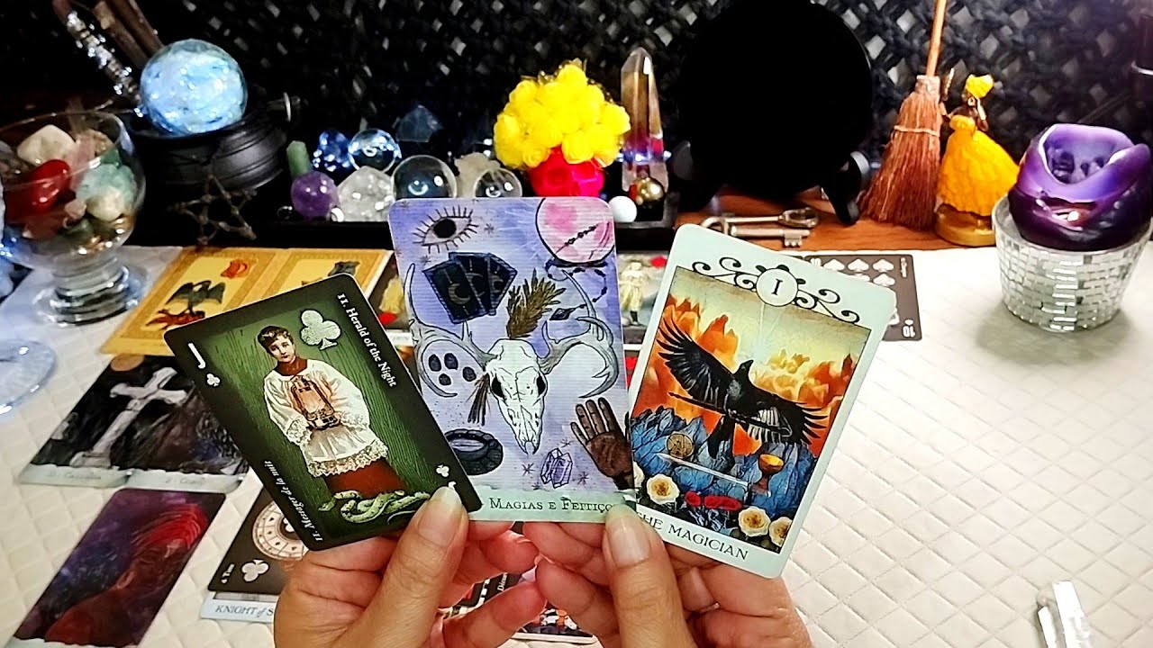 ROUBOU A TUA VITALIDADE E AINDA QUER MAIS. 🦉🧹⚖️#cartomante #tarologo #oraculista #tarot 