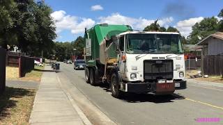 Waste Management Autocar WXR64 Heil Rapid Rail Garbage Truck Pt. 1 Guide