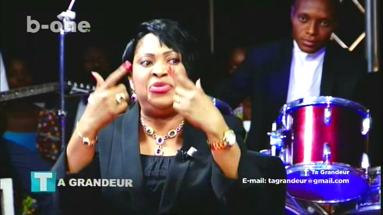 Ta Grandeur, Bishop Emie KUTINO chez Dorcas Kapinga et Tonton Jacko