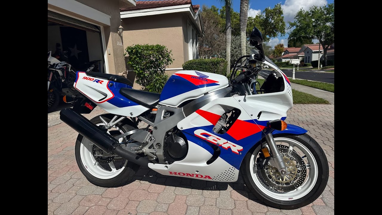 1993 Honda CBR900RR – Iconic Motorbike Auctions