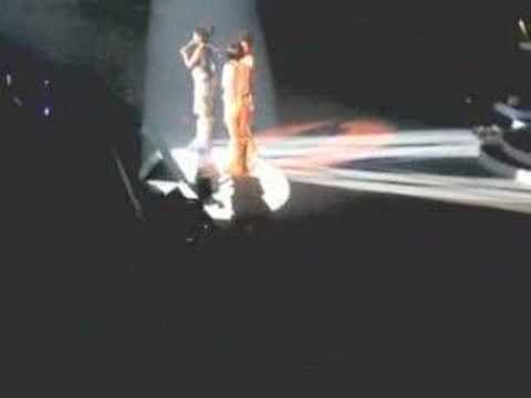 充電 - S.H.E移動城堡世界巡迴演唱會Perfect 3 (香港)