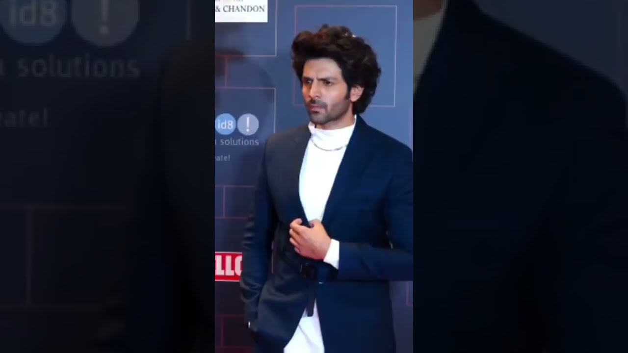 Kartik Aryan arrived at Hello Hall of Fame awards 2022 ❤️😍📷... 