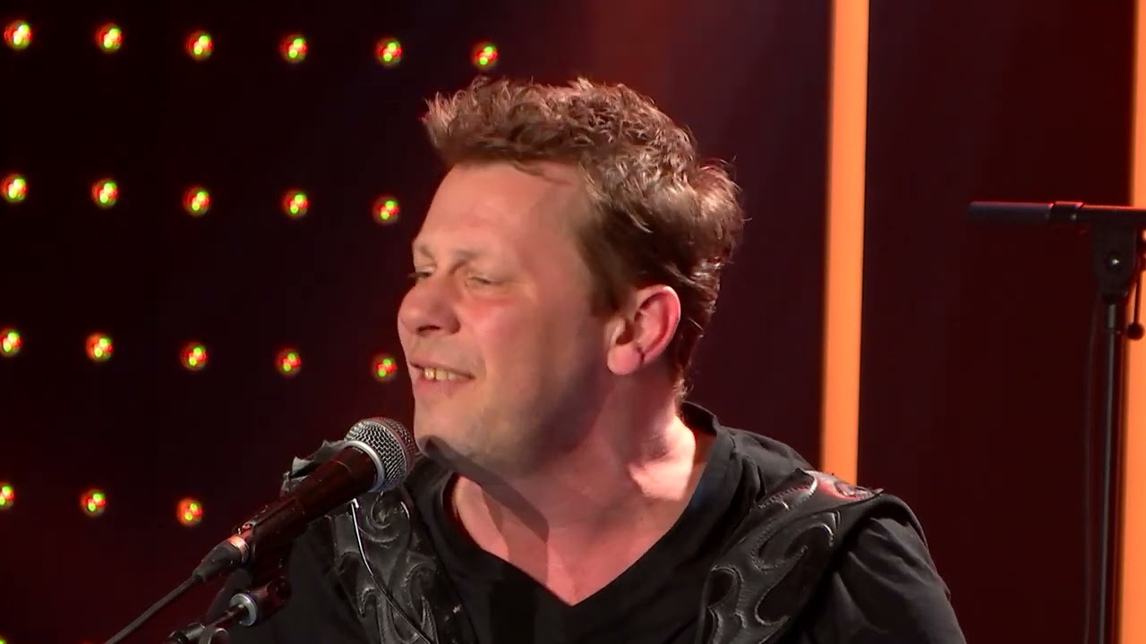 Blankass - La couleur des blés (Live) - Le Grand Studio RTL