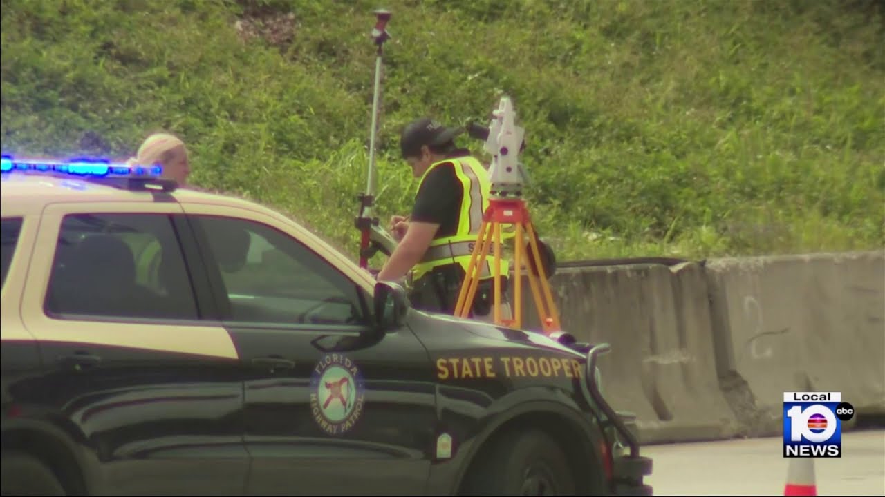 Crash investigation shuts down portion of I-95 - YouTube