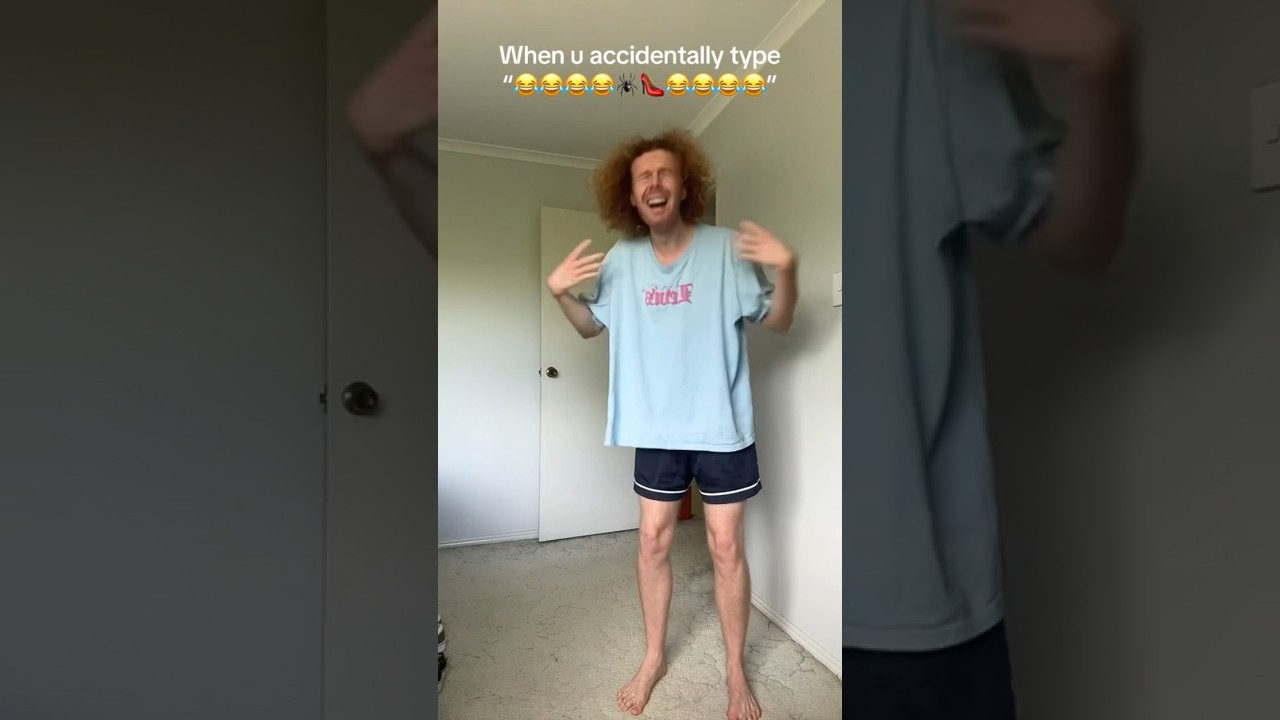 RATE MY OUTFIT OUT OF 10??? 🤭🕷️👠💙 