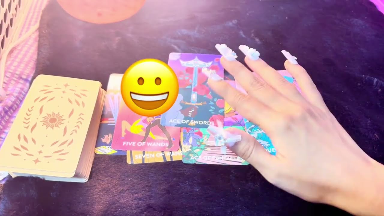 မင်းနဲ့connection ရှိတဲ့သူနဲ့ဘာဆက်ဖြစ်မလဲ?(stickerတွေတော့သည်းခံကြည့်ပေးကြပါ)