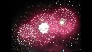 2011 pyromusical fireworks of china in mall of asia