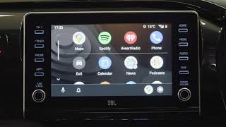 Hilux SR5 Cruiser 2021 Connectivity Features
