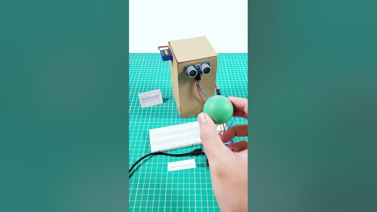 Smart Trash Can Prototype with Arduino - YouTube