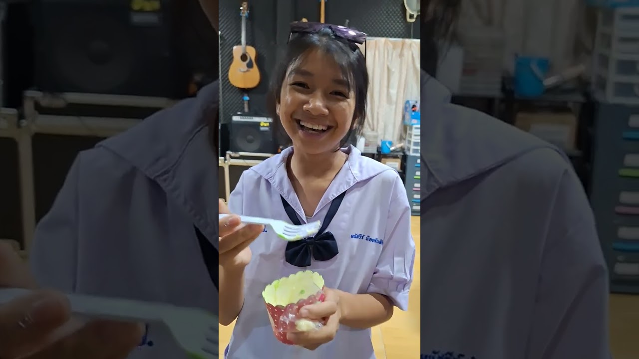 สุขสันต์วันเกิดให้กับเขา น้องแฮปปี้