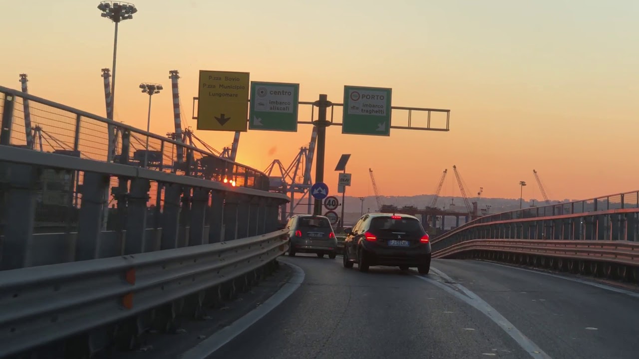 NAPOLI, INGRESSO IN CITTÀ DA VIA MARINA