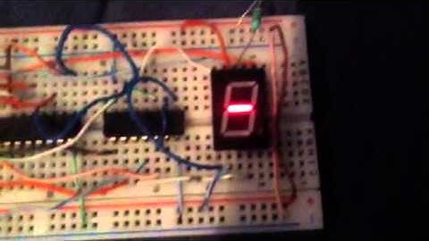 Temporizador 555. Flip Flop JK, Compuertas Lógicas, Display de 7 Segmentos