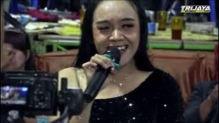 KACANG LUPA KULITNYA// LORENZA MUSIK JADUL//TRIJAYA Multimedia