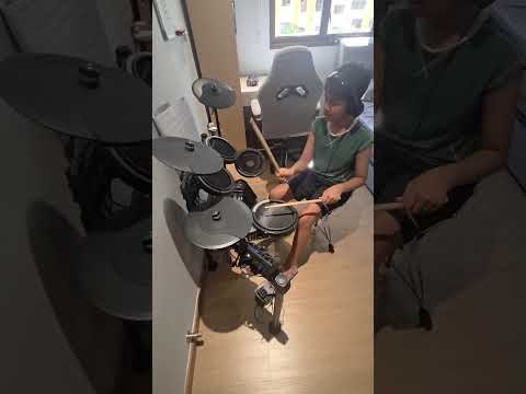 Arfan drum performance 1