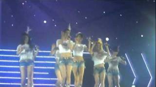 [fancam] 20111209 into the new world yoona part @ girls generation tour singapore 2011