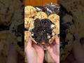 【チョコチップたっぷりメロンパン】