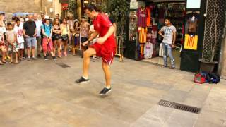 Most Amazing Spanish Football Player is Best at Footbag screenshot 4
