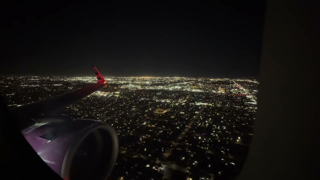 Volaris A320-271N Late Night approach and landing into LAX from El Salvador.
