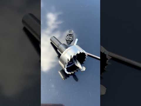 Коронка по металу 35 мм HSS з центрувальним свердлом TOMAX, видео 1