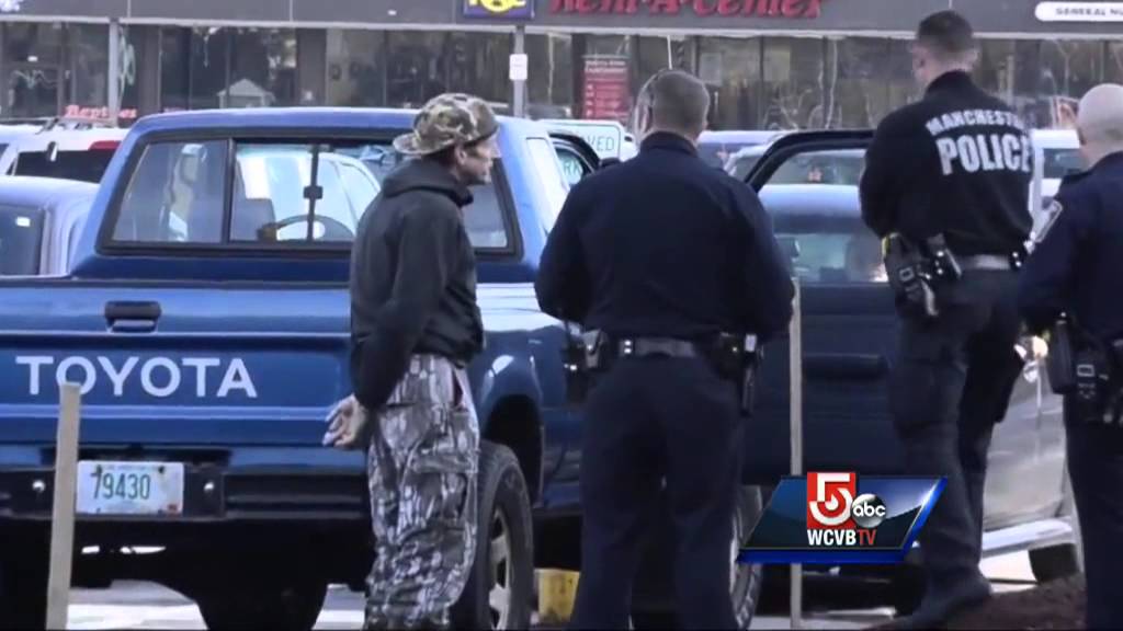 Man accused of pulling out shotgun during parking dispute - YouTube