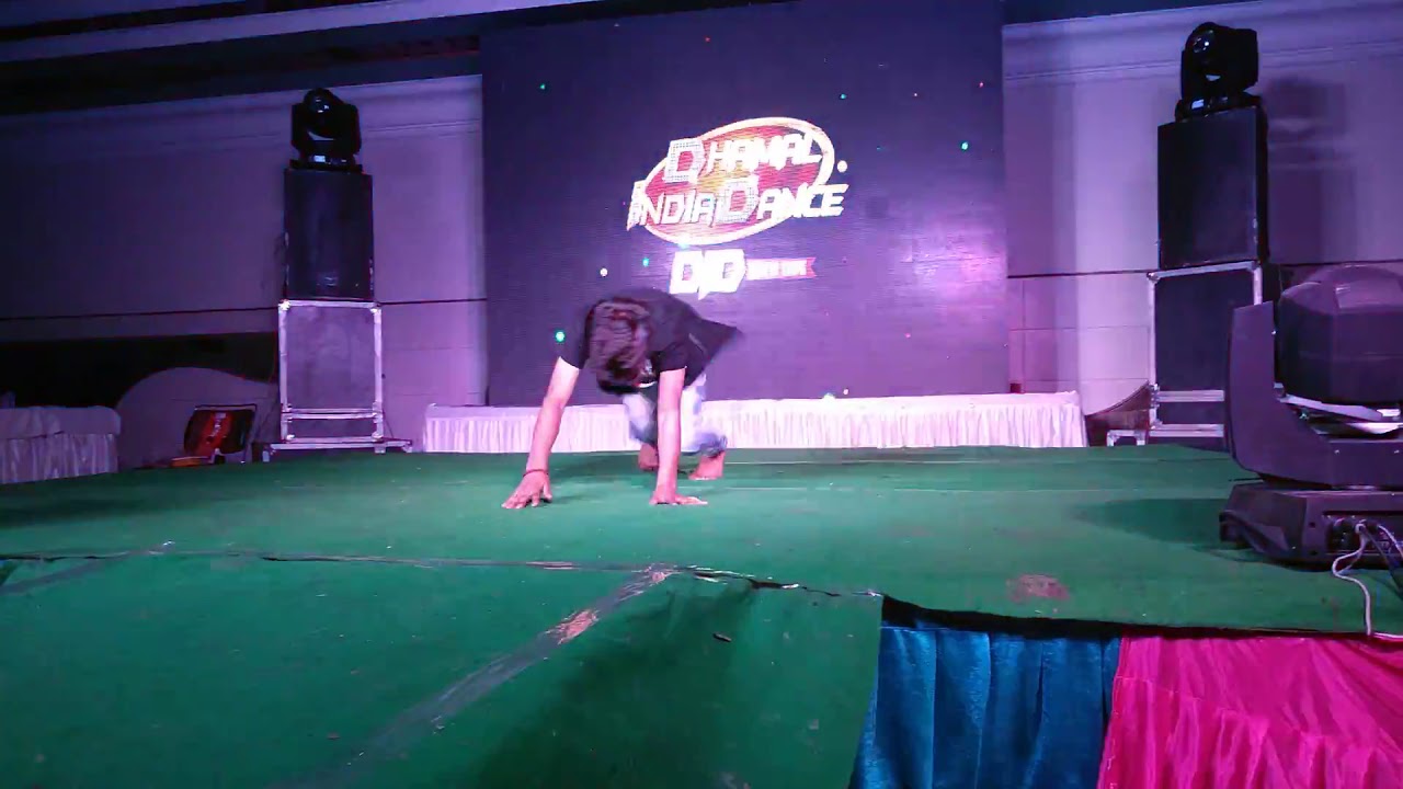 Virendra sir ka student aaj dhamal India dance me semifinal performance karte hue in deep hotel Kanp