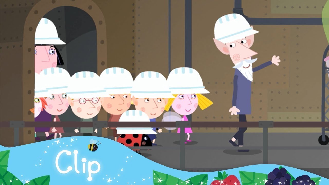 Ben and Holly's Little Kingdom - A tour of the Elf Factory!