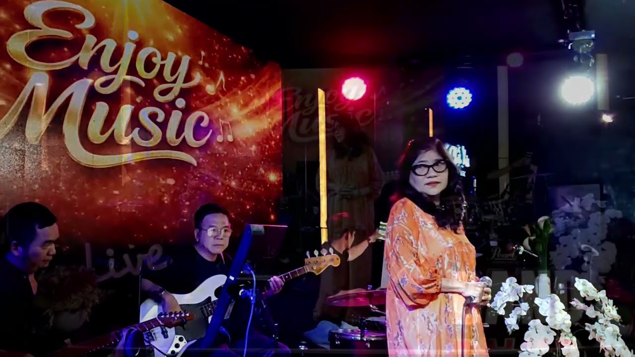 TÌNH LÀ CHI HỠI AI! Sáng tác Hoàng Thông! Tb Sam Tran