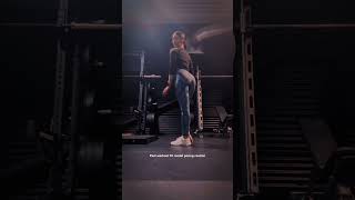 Post workout Fit Model posing routine #bodybuilding #ifbbfitmodel #npcfitmodel