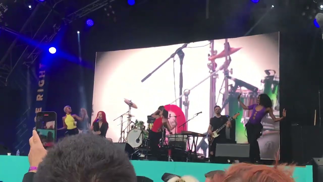 Everytime I Cry Live