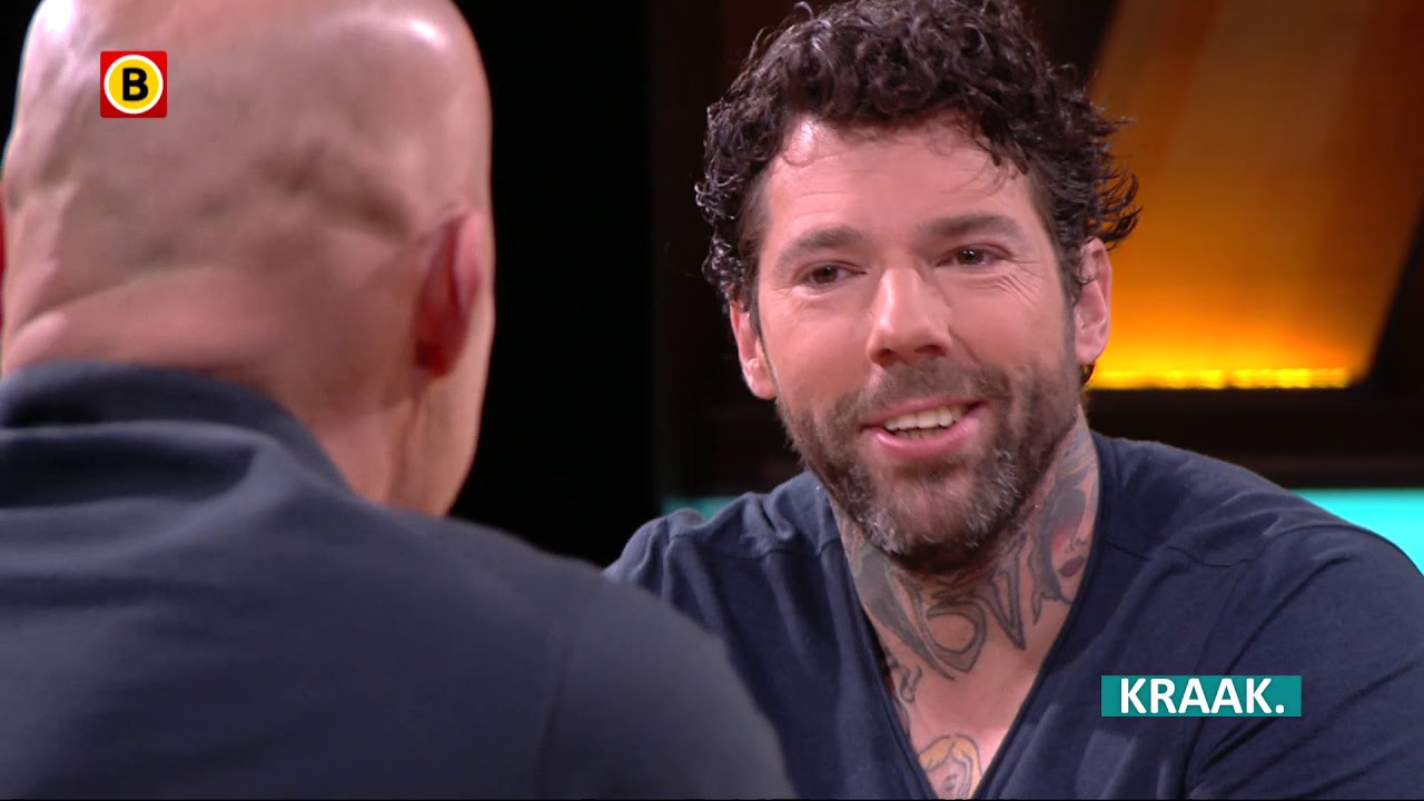 Henk van Straten uit Eindhoven schreef het Brabants Boek Present - YouTube