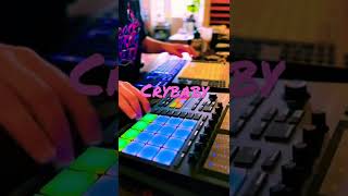 Crybaby Live on Maschine and Ableton Push