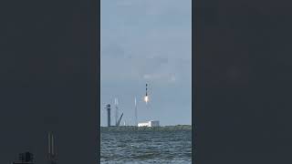 Breathtaking public view of the Falcon 9 booster's flawless landing on Earth after launching CRS-34!