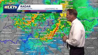 LIVE | Severe weather moving through area