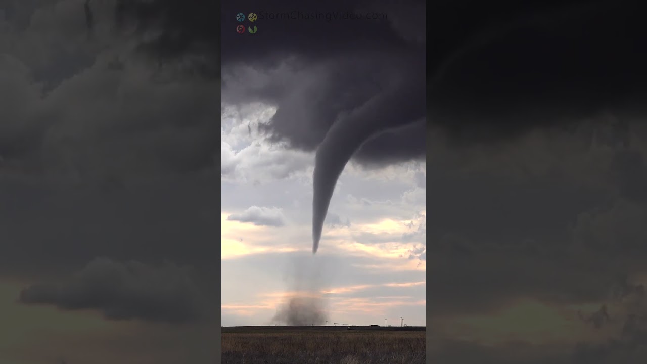 Classic Cone Tornado - Sudan, Texas