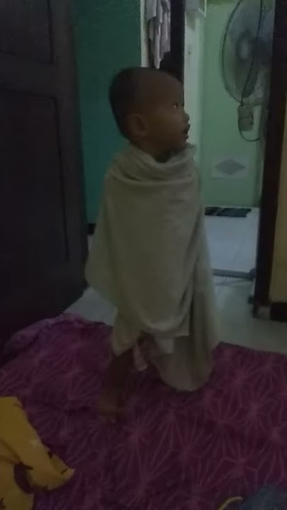 Bayi Mandi Pagi Kedinginan