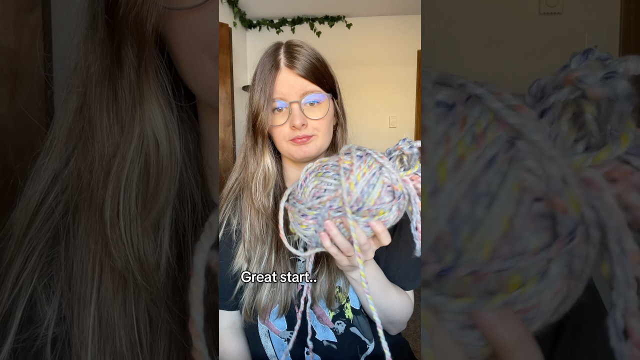 a ✨chaotic✨ crochet with me..  