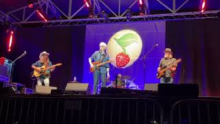 Bill Kirchen featuring Nina Gerber